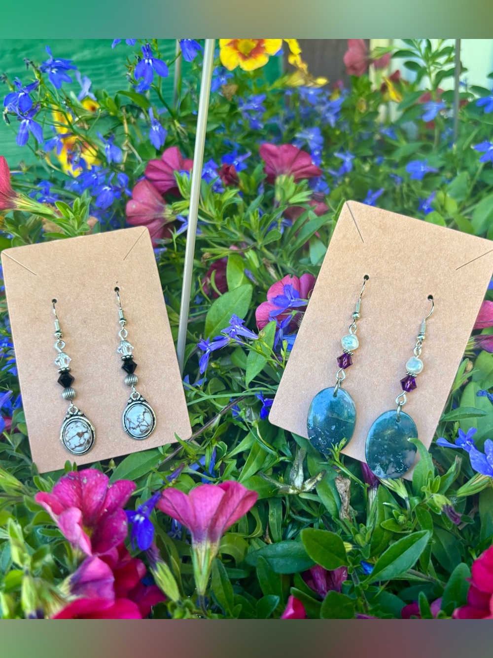 Handmade stone and Swarovski crystal earrings. - Picture 4 of 11